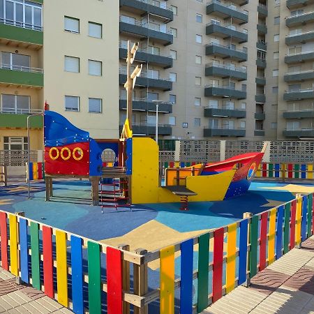 Beachfront And Bright Apartment Mareny Barraquetas 외부 사진